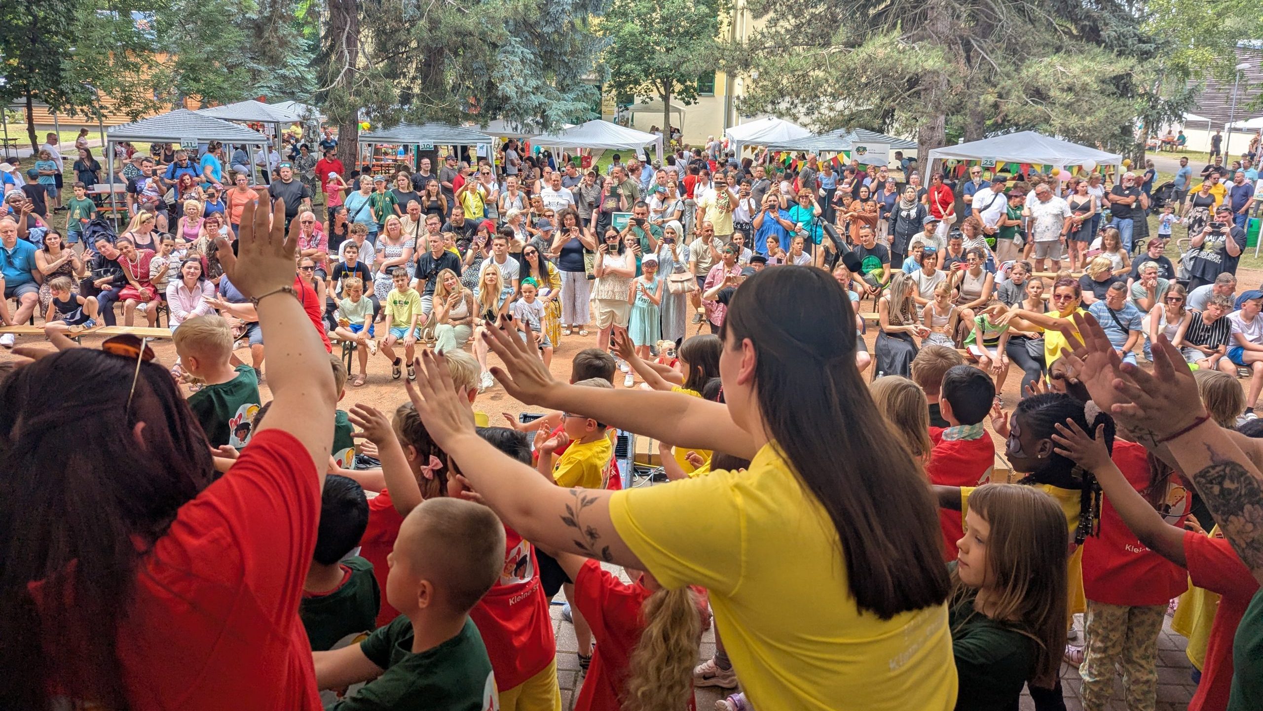 Sommer, Sonne, Vielfalt – Über 1.500 Menschen feierten das große Stiftungsfest in Bernburg