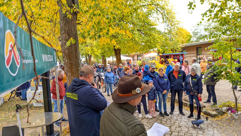 Herbstfest mit Vereinsparade in der Ökostation Neugattersleben zieht 1.000 Besucher*innen an