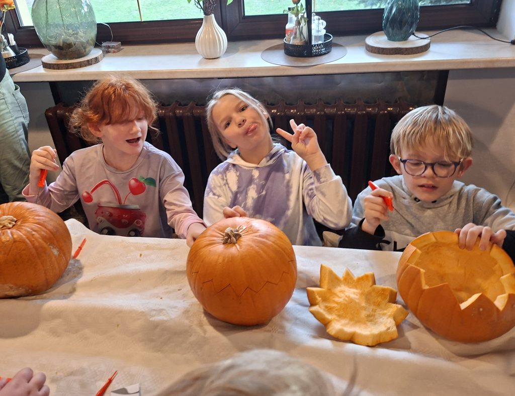 Halloween-Ausflug der Tagesgruppe „Olvenstedter Schelme“ und der Gruppe Horizont