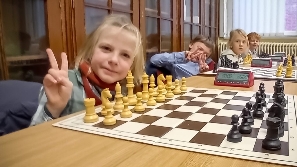 Großer Erfolg für den Schachhort Olvenstedter Tintenkleckse – Landesfinale wir kommen!