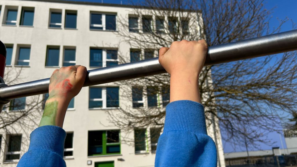 Gemeinsam fit für den guten Zweck: Bewegungsfreude und Engagement im Hort Weltentdecker