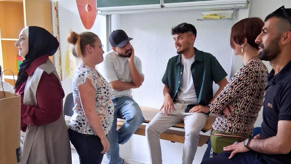 Wiedersehen, Austausch und neue Perspektiven: Ehemaligentreffen im Projekt „LOOP“ in Halle (Saale)