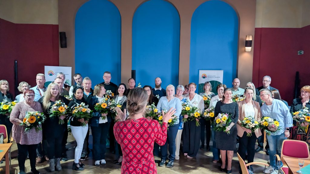 620 Jahre Engagement – langjährige Mitarbeitende in der Einsiedelsgasse in Bernburg geehrt